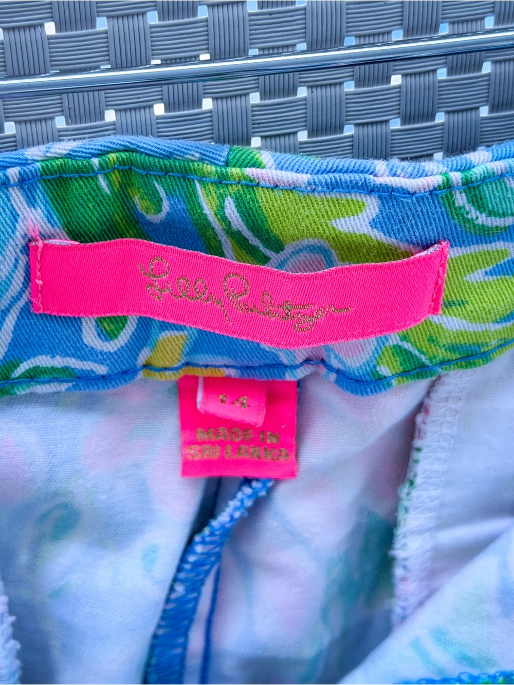 Lilly Pulitzer Buttercup Scallop Hem Floral Shorts Preppy Coastal Golf Beach 14 - Picture 4 of 4